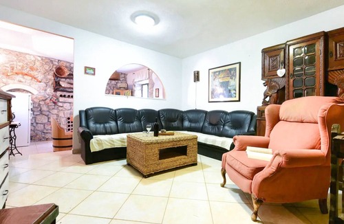 Banj House | House Bongo (50301-A1) - Zdrelac - island Pasman