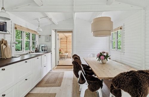 Hoensinge House | House by Sejerø Bay with sunset