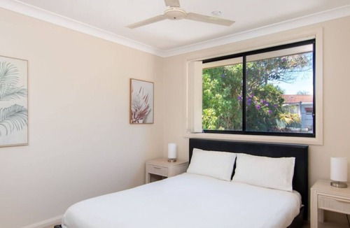 Forster House | House by the Lake