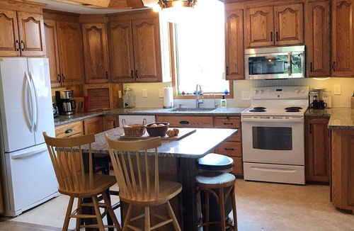 Sioux County Other | House by the Pond!