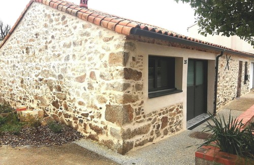 Belleville-sur-Vie House | House center Bellevigny