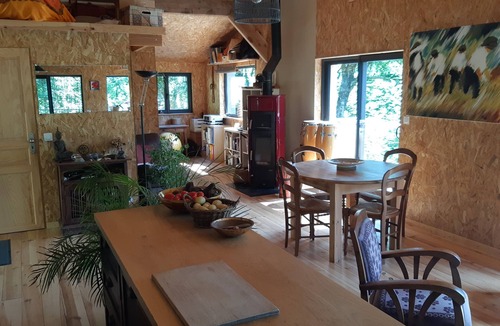 Lespinassiere House | House Chalet isolated in the forest