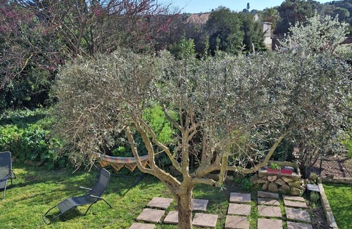 Villeneuve-les-Avignon House | House close to the historic center, able to accommodate 6 adults in comfort,