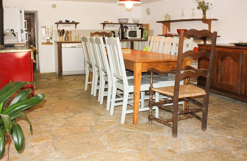 Arques House | House classified 3* open on nature with great views over pyrenees heated pool
