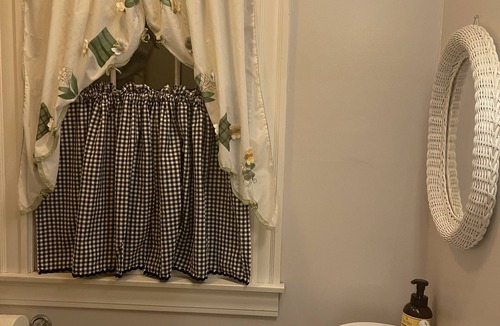 Andover House | house close to Phillips academy and down town