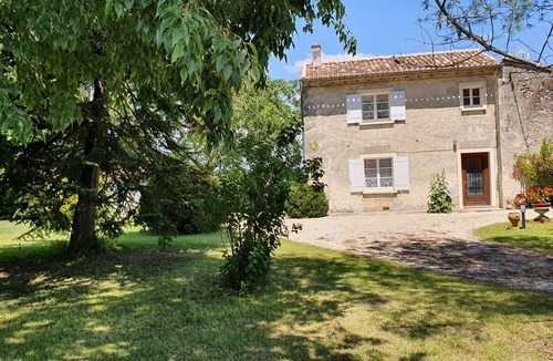 Saint-Romain-la-Virvee House | House comfortable cottage