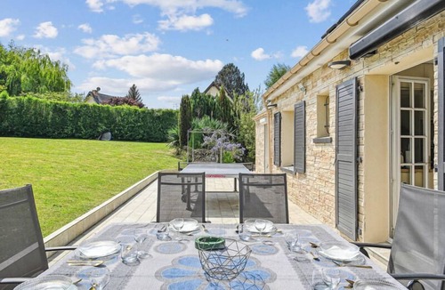 Saint-Arnoult Apartment | House Deauville – Stylish Villa w/Pool & BBQ