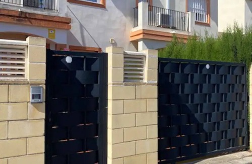 Vergel House | House Dénia Spain, 500m from the sea, 3 bedrooms, terrace, shared pool