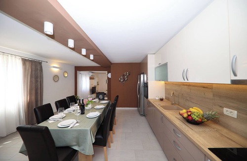 Orebic House | House Dingač Village Resort (33554-K1) - Dingac Borak