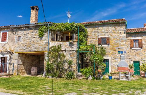 Krsan House | House Dorino