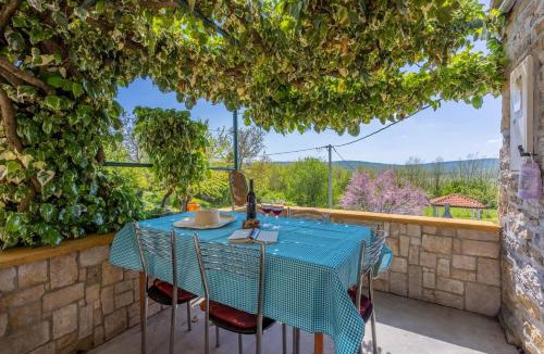 Krsan House | House Dorino