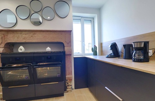 Pagny-le-Chateau House | House-Ensuite with Bath