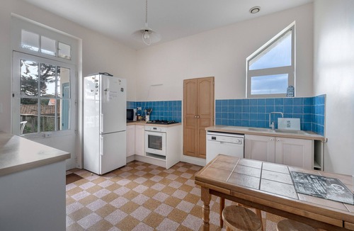 La Rogere House | House for 12 - Sea view - La Bernerie beach