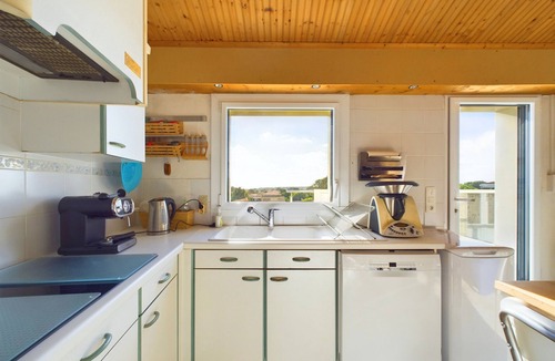 Brem Sur Mer Ski Chalet | House for 12 - 5min from Dunes beach