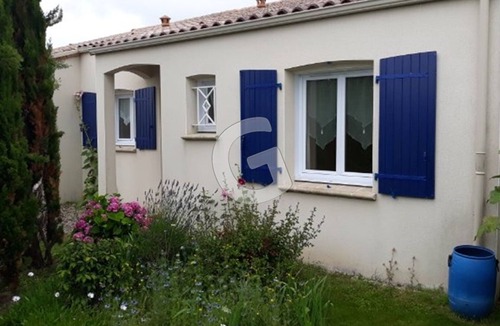 Angles House | House for 4 with private garden and parking, near beach - Angles
