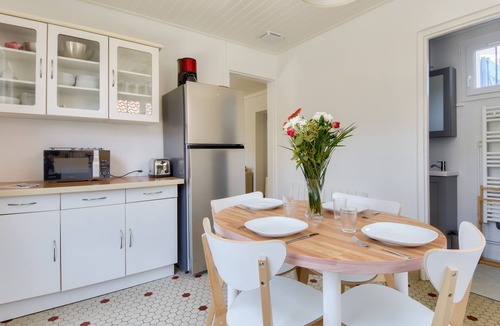 La Barre-de-Monts Ski Chalet | House for 5 between beach and forest