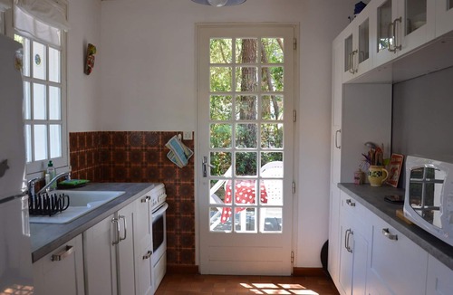 Saint-Jean-de-Monts House | House for 6 near the forest, terrace, pets allowed