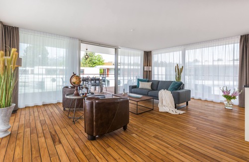 Gwatt House | House for 6 guests with 180m² in Gwatt (58188)