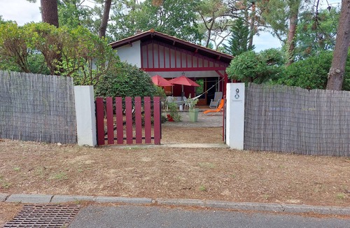 Cap-Ferret House | House for 6 people, partial view of the Bassin, enclosed garden, near the ocean