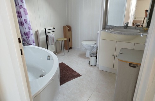 Saint-Lunaire House | House for 6 people, 500m from the beach and shops. Pets allowed.