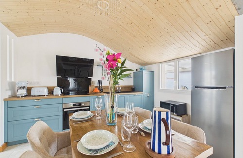 L'Epine House | House for 6 with garden, near salt marshes