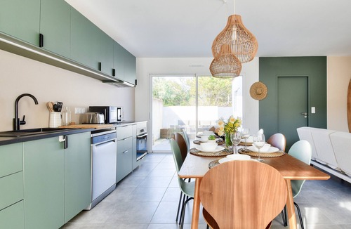 La Gueriniere Ski Chalet | House for 8 - 300m from the beach - Terrace