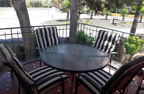 Burriana House | House for 8 people with private parking about 1 kilometer from the beach