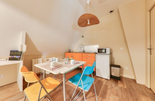 Arradon House | House for 8 with pool 500m from the beach