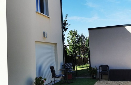 Poitiers House | House for a break in Poitou, Pros & tourists