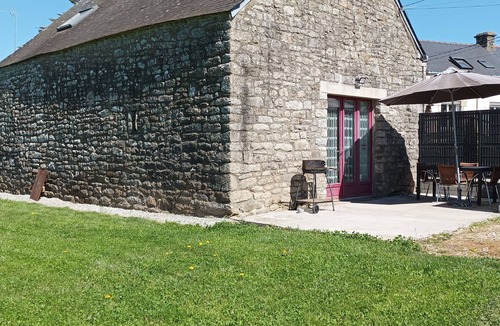 Questembert Cottage | House for all types of stay in the countryside