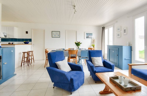 Noirmoutier-en-l'Ile Ski Chalet | House for 10 with garden in Noirmoutier