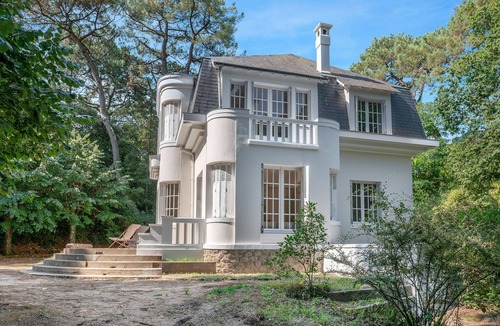 Saint-Brevin-l'Ocean House | House for 9 people, 450m from the beach