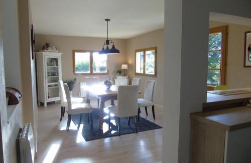 Saint-Clair-sur-l'Elle House | House for 9 people