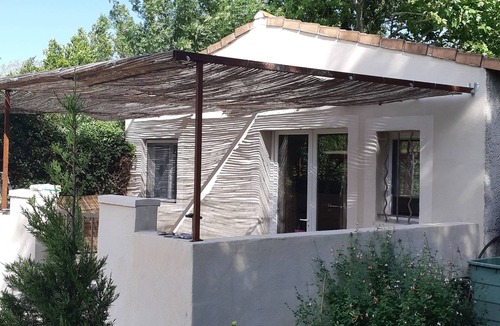 Caumont-sur-Durance House | house for rent.