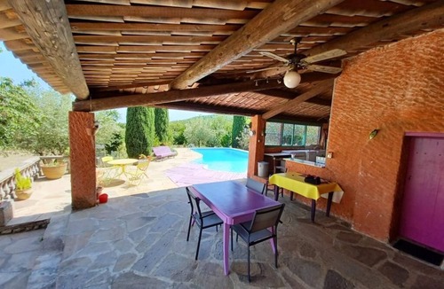 Courry House | House for rent located between Gard and Ardèche near Uzès