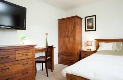 Aylesbury Bed & Breakfast | House Forty one