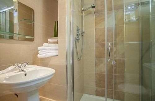 Aylesbury Bed & Breakfast | House Forty one