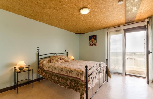 Beurey House | House