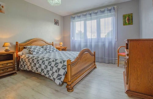 Chatres House | House