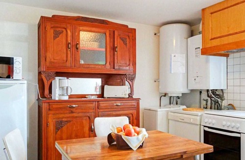 Fau-de-Peyre House | House