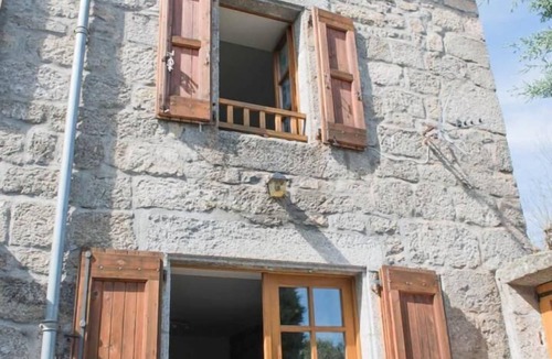 Fau-de-Peyre House | House