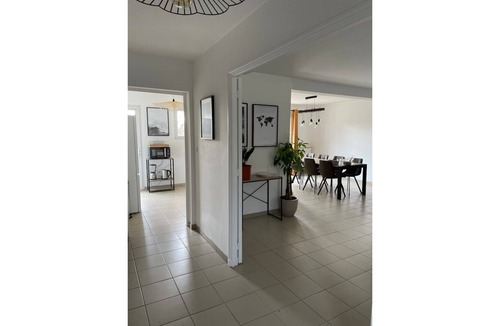 Le Thoureil House | House