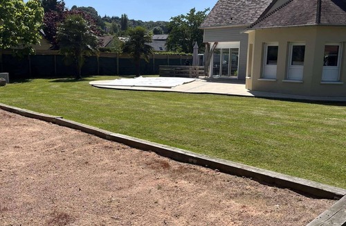 La Riviere-Saint-Sauveur House | House with garden, billiard table and pétanque court