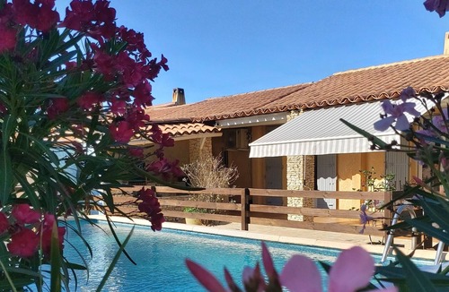 Lamanon House | House