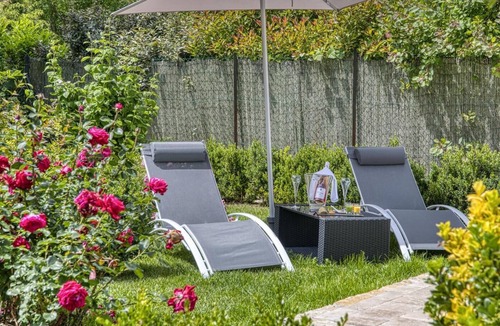 Mesnil-Saint-Pere House | House