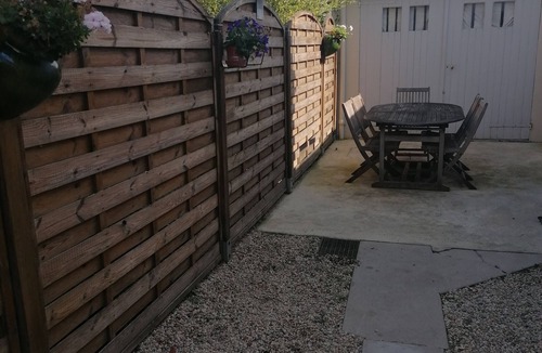 Ouistreham House | House