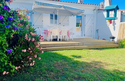 Saint-Gilles-Croix-de-Vie House | House close to the ocean "La Petite Sardine"