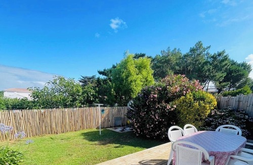 Saint-Gilles-Croix-de-Vie House | House close to the ocean "La Petite Sardine"