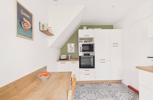 Saint-Gilles-Croix-de-Vie House | House for 8 with garden, Saint-Gilles town centre