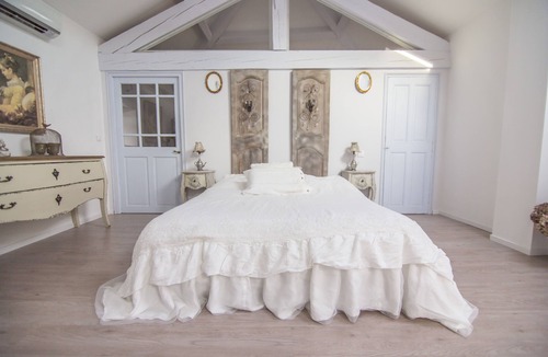 Saint-Hippolyte-de-Caton Other | House with garden